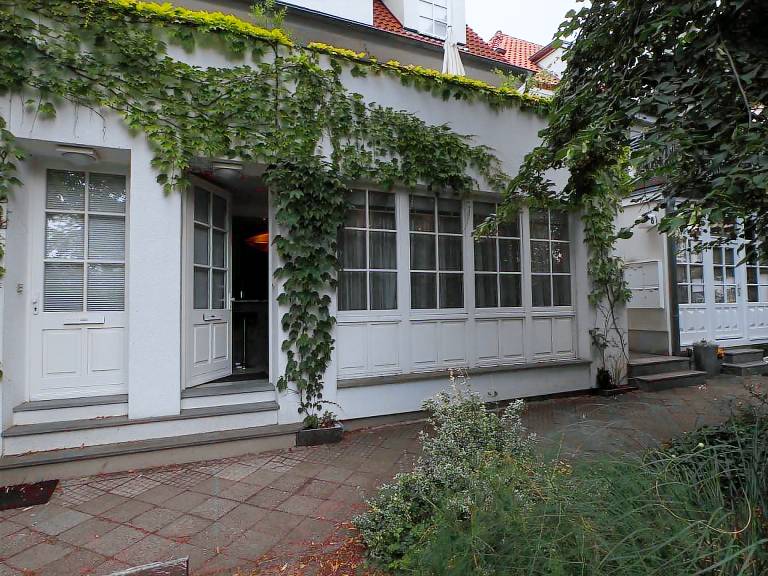 Ferienwohnung mit Hund in Warnemünde f&uuml;r max. 4 Personen