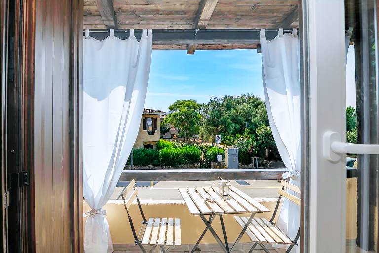 Apartment 'Angolo Di Mare - Cannigione' with Private Terrace, Wi-Fi and Air Conditioning in Arzachena