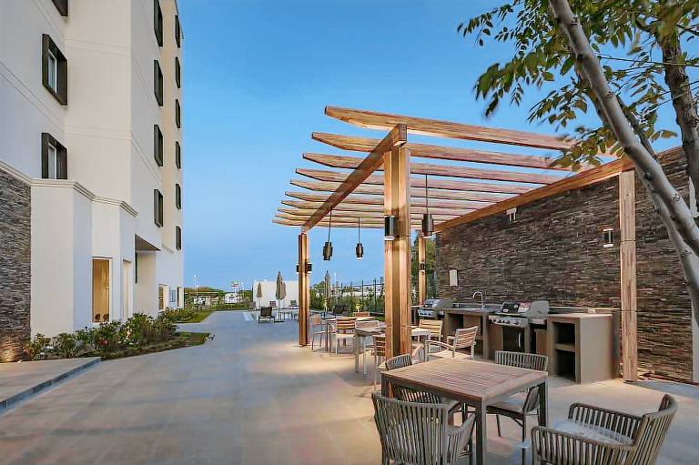Staybridge Suites Irapuato by IHG