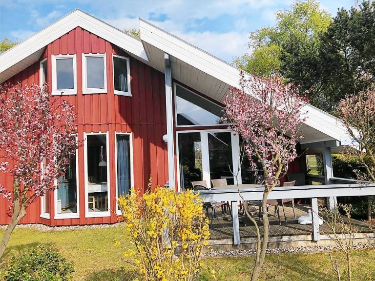 Wildgans 235 - Klassisches skandinavisches Ferienhaus für bis zu 6 Personen in Mirow