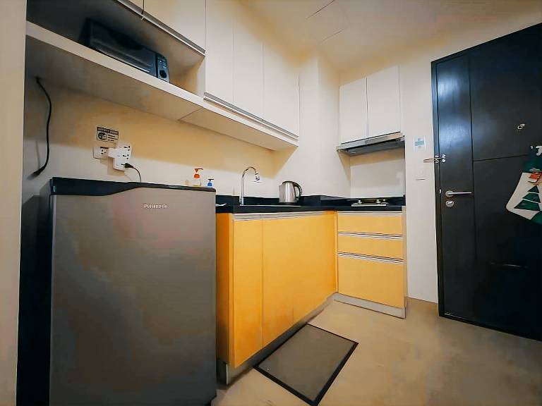 Apartment with yard & pool | Suitable for remote work — photo 5
