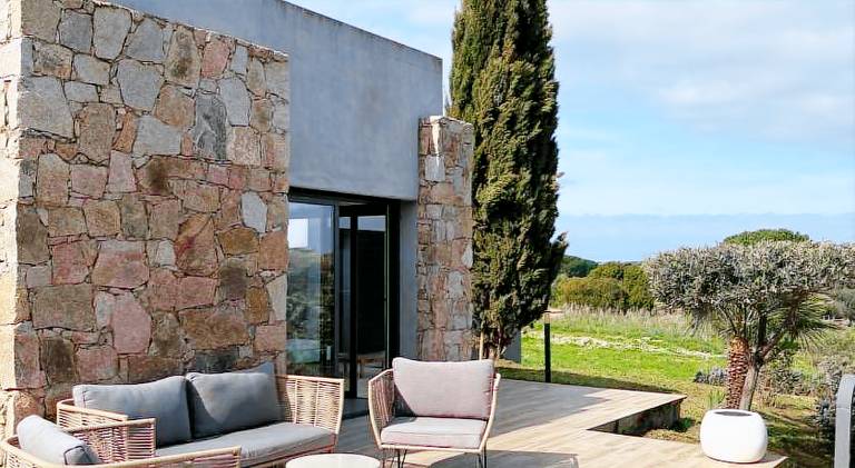 Villa with barbecue, private pool & terrace — photo 3