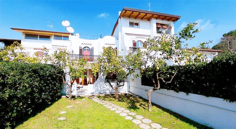 House | Next to the beach | Pets allowed in Sperlonga
