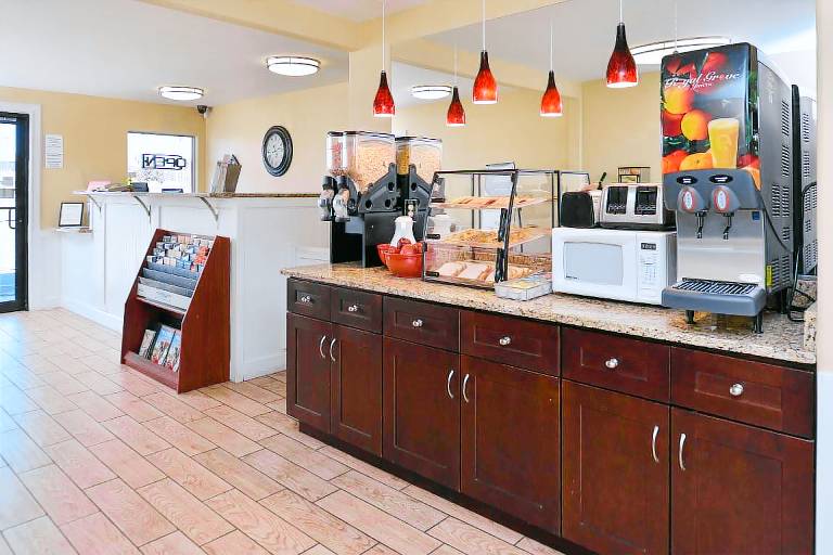 Econo Lodge Kennewick Tri-Cities — photo 4