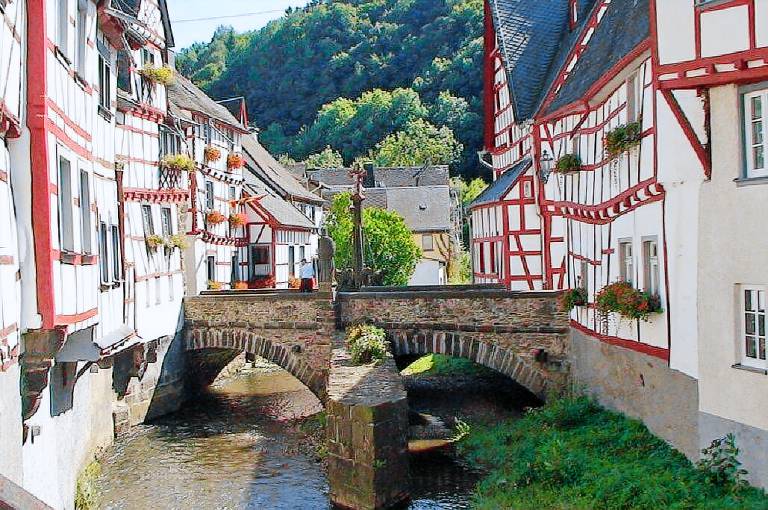 Ferienwohnung Maria Laach
