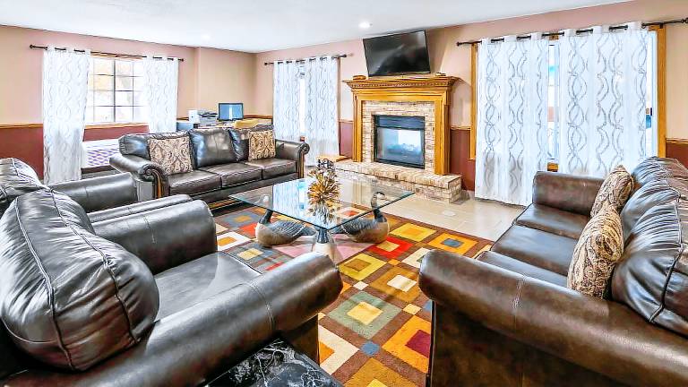 Best Western Dodgeville Inn & Suites in Dodgeville, WI