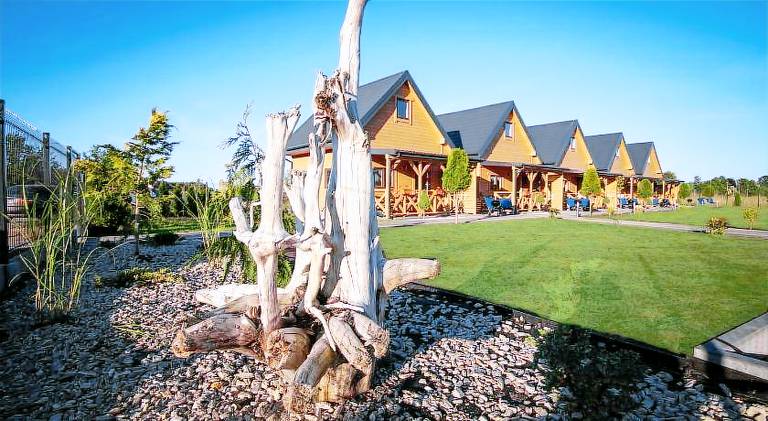 Lodge with barbeque, patio & garden — photo 5