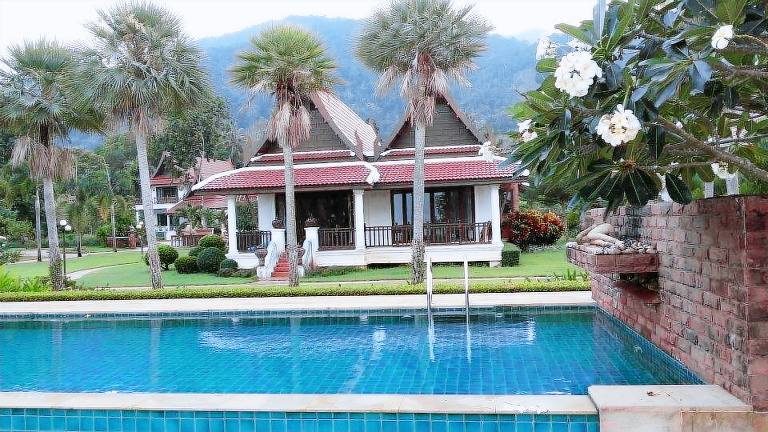 Hus Ko Chang