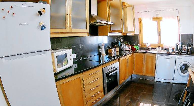 Fully equipped vacation home with terrace & BBQ | Close to the beach | Perfect for remote work | Pet-friendly — photo 5