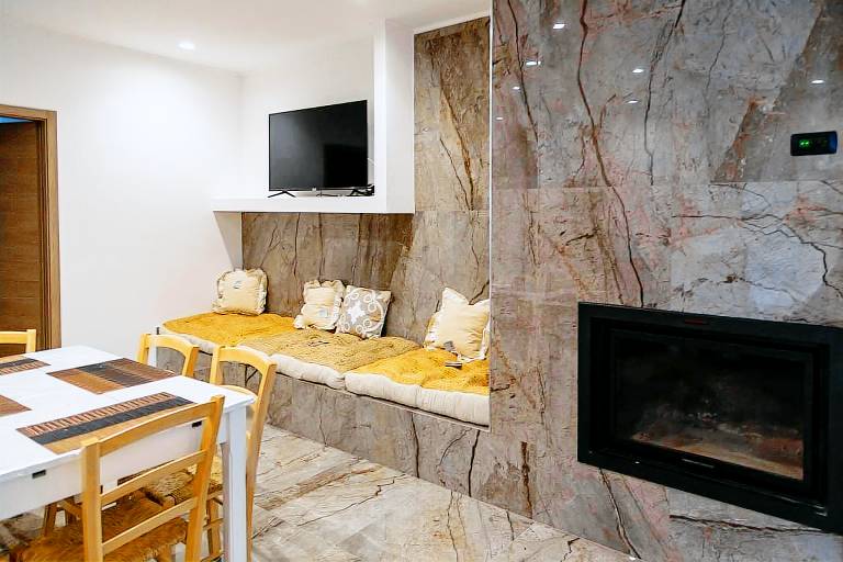 Holiday Apartment "Dimora Mazzapinta" with Shared Pool, Private Terrace & Wi-Fi — photo 3