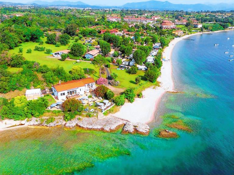 Ungewöhnliche Unterkunft Manerba del Garda