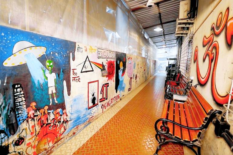 Nap Manor Hostels