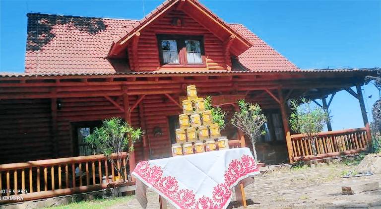Ubytovanie s raňajkami  Nové Zámky