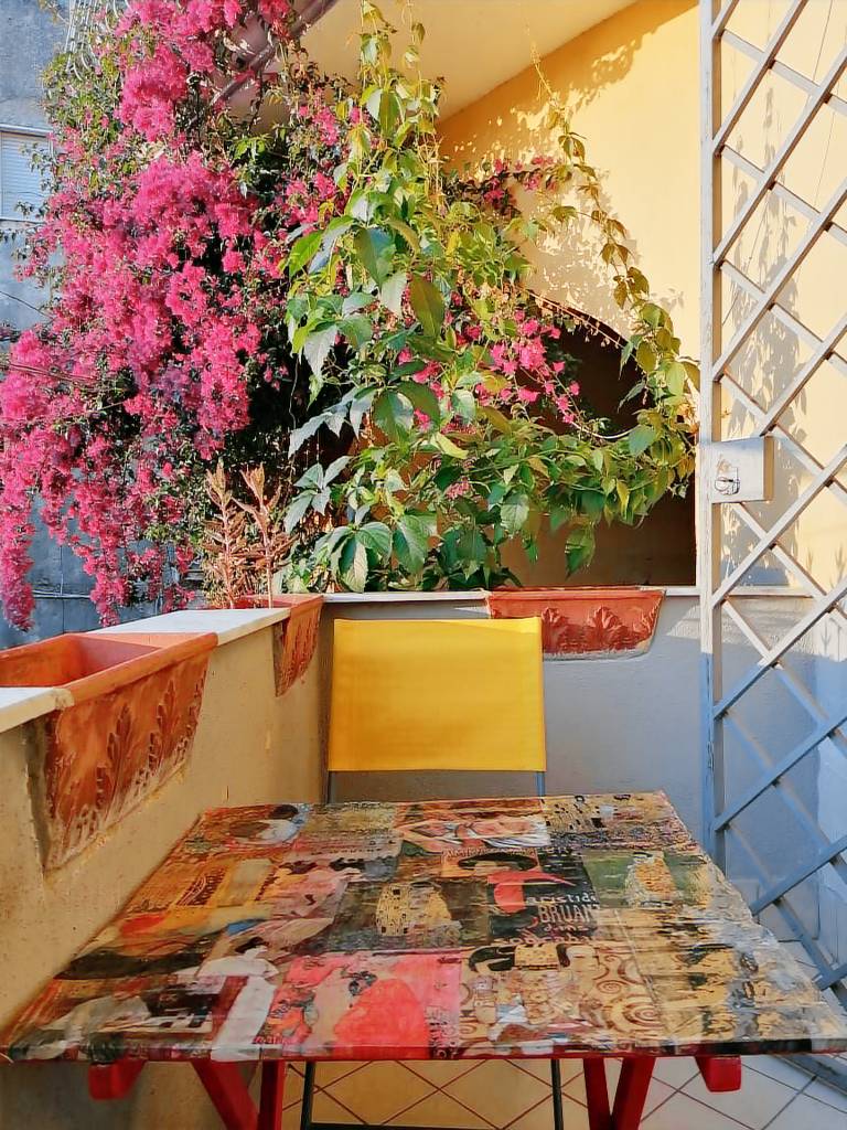Vacation home with yard | Garden view — photo 3