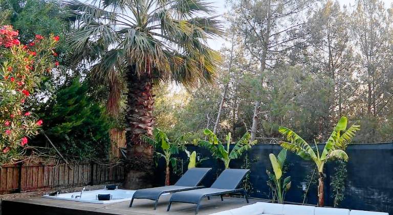 Oludeniz Luxury Villa with Jacuzzi, Common Pool in Fethiye