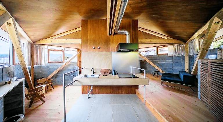 Villa with hot tub — photo 2