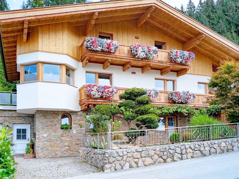 Großes Apartment mit Sauna 200m zum Skibus