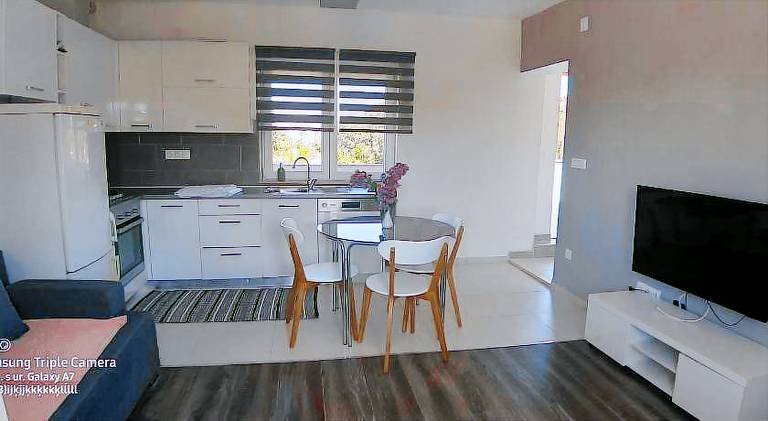 Apartment with patio — photo 2