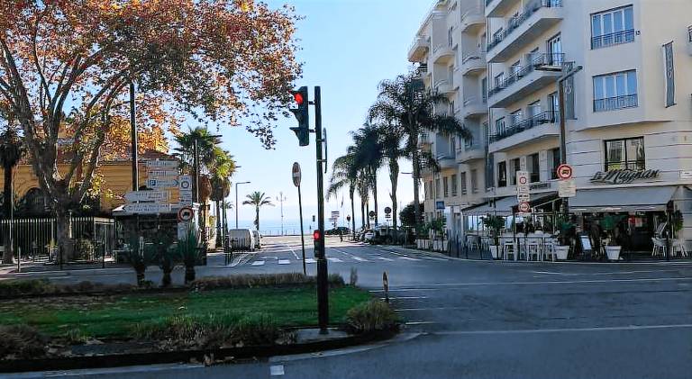 Holiday apartment with terrace | Next to the beach | Pet-friendly — photo 3