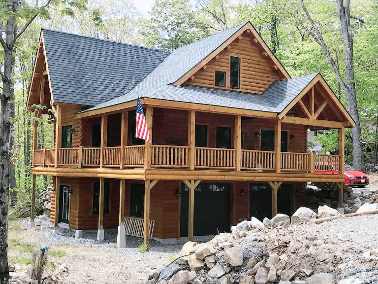 Lodge  Meredith