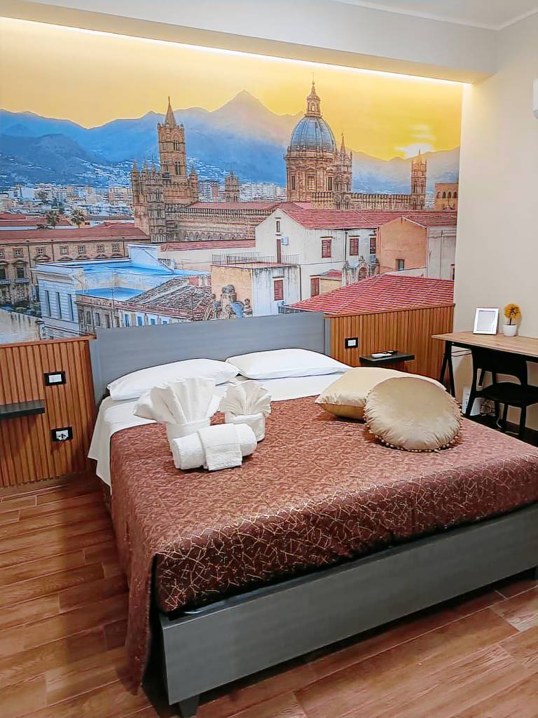 Holiday apartment | Close to Palermo Cathedral | City view — photo 2
