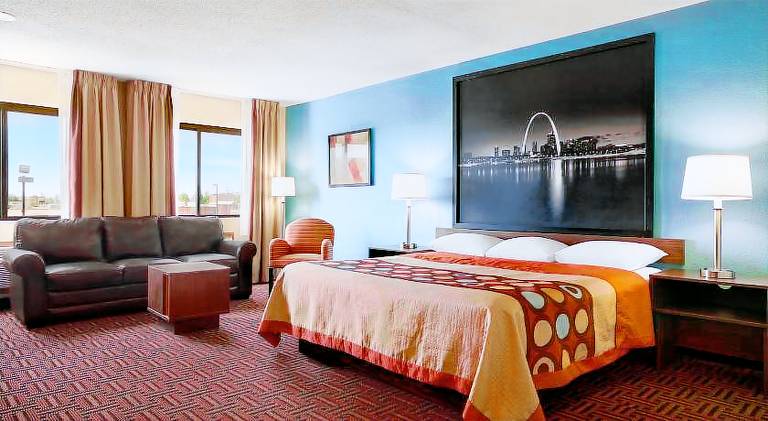 Super 8 By Wyndham Fairview Heights-St. Louis — photo 2