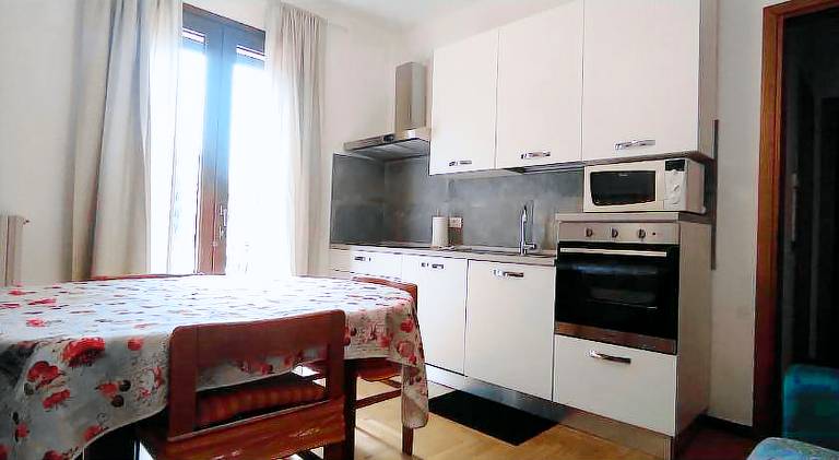 Holiday apartment with 2 rooms for 5 persons — photo 5