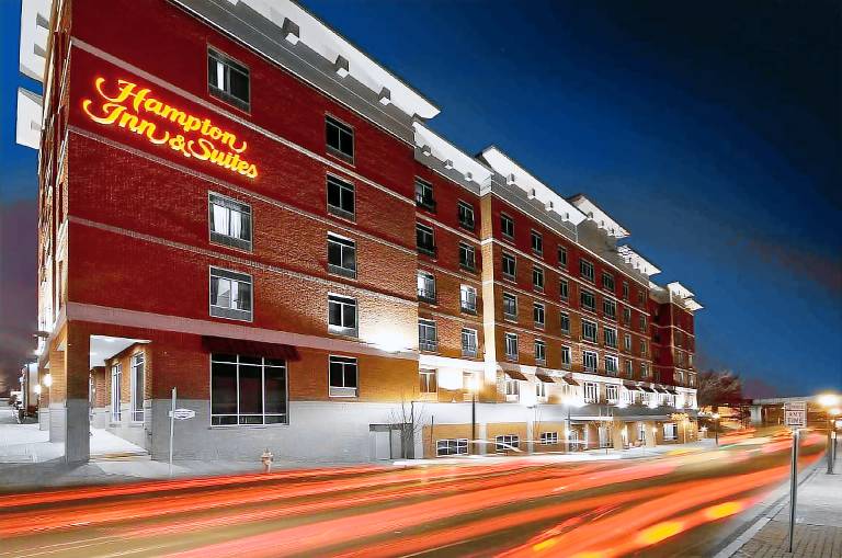 Hampton Inn & Suites Raleigh Downtown — photo 4