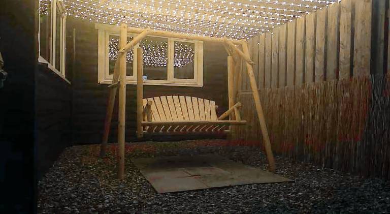 Lodge with terrace, hot tub & garden | Suitable for remote work | Pets are welcome — photo 4