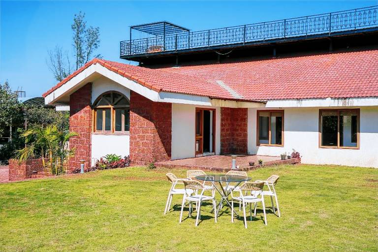 ARHA MAHABALESHWAR (Luxury 7 Bedroom Villa) in Mahabaleshwar