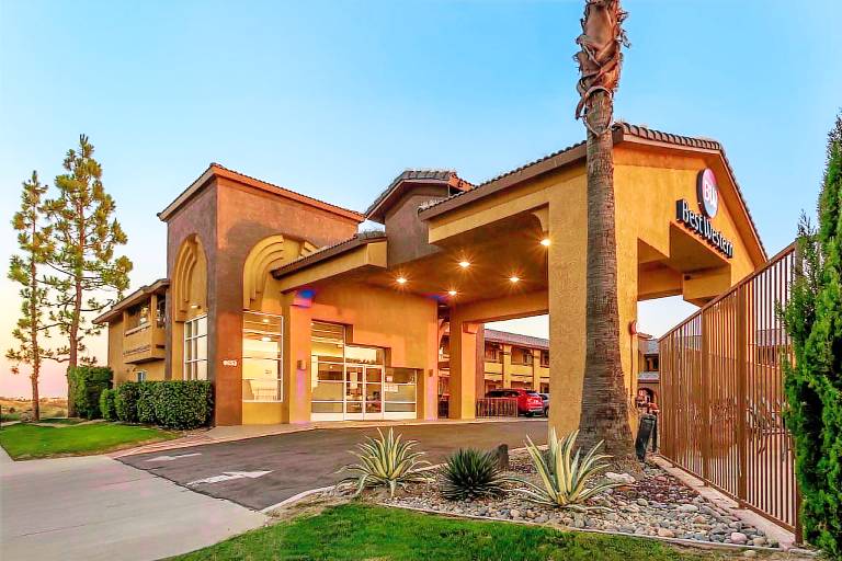Best Western Heritage Inn in Bakersfield, CA