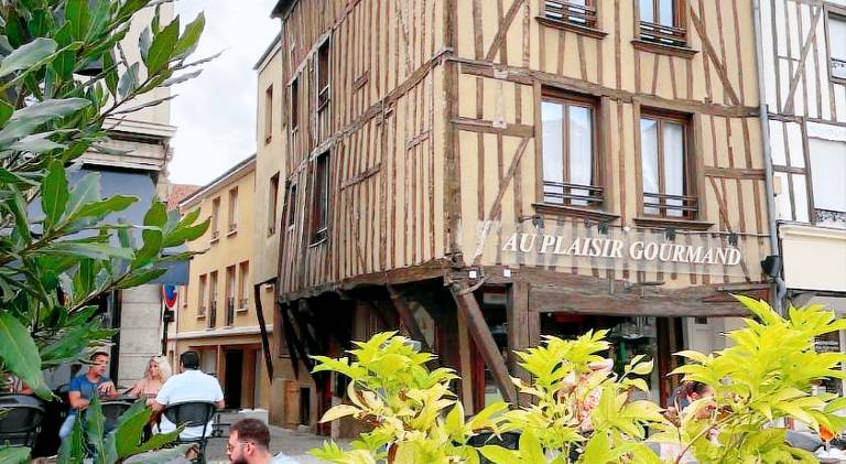 Holiday apartment with 1 room for 3 persons in Châlons-en-Champagne