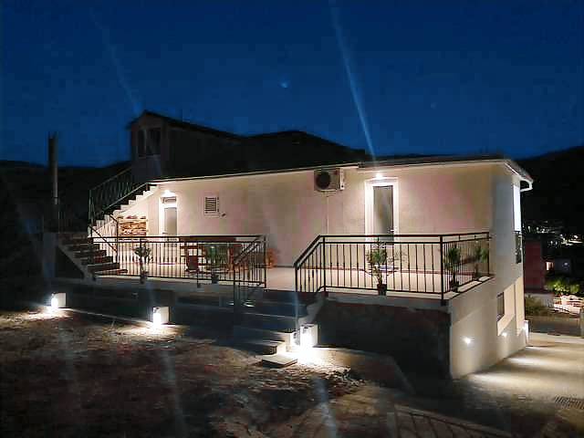 Apartament Zavala
