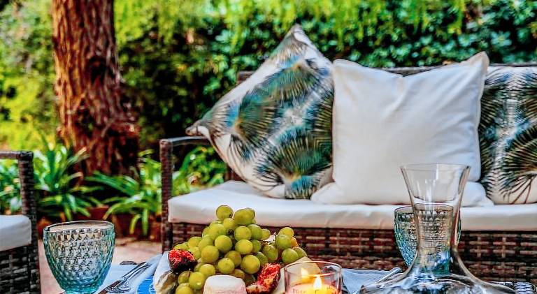 Fully equipped beautiful villa with yard, terrace & pool | Pet-friendly — photo 5