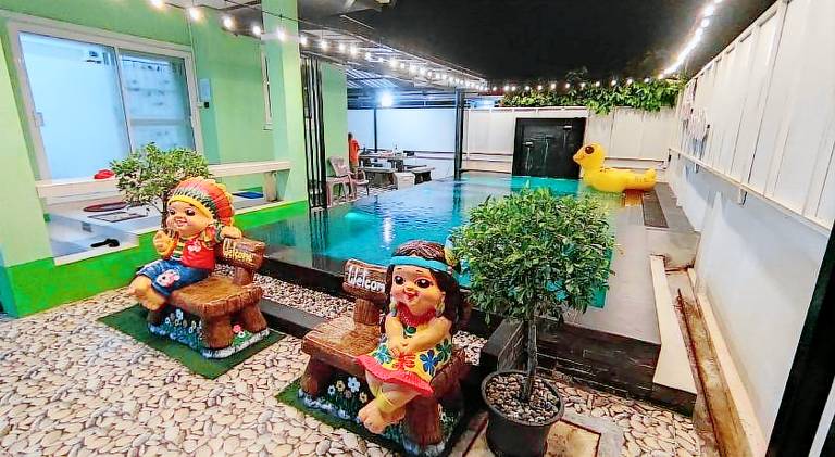 Villa with private pool — photo 3