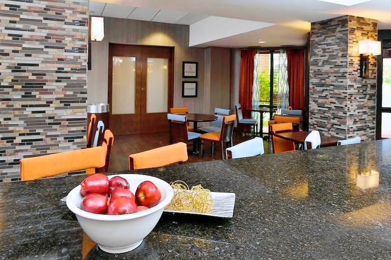 Hampton Inn Chicago Carol Stream