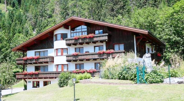 Ferienwohnung  Bach