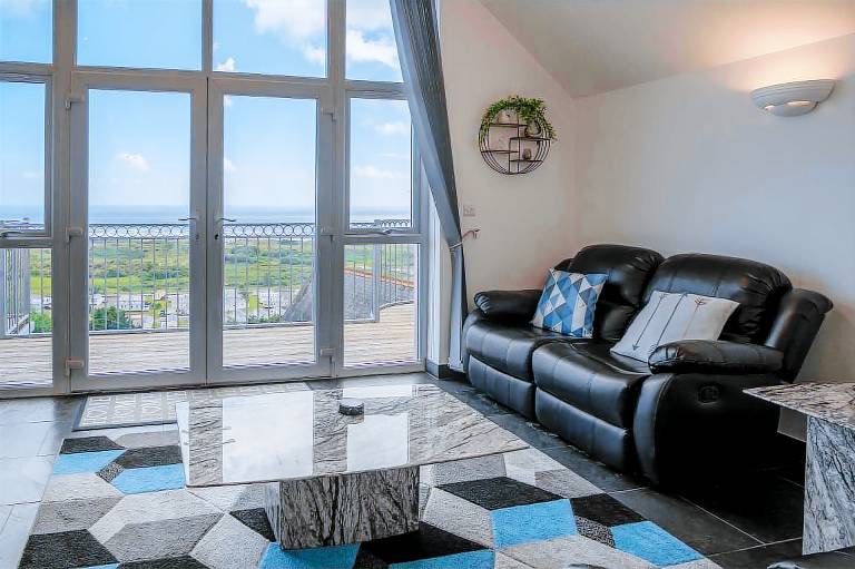 Holiday apartment with fast internet | Water view — photo 5