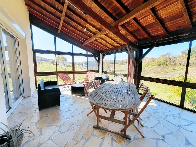 House with pool, yard & barbecue | Garden view — photo 2