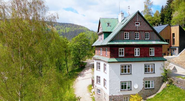 Astoria Inn in Spindleruv Mlyn