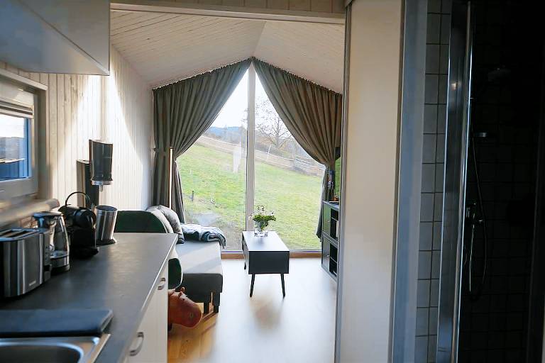 Rental apartment with garden, patio & grill — photo 2