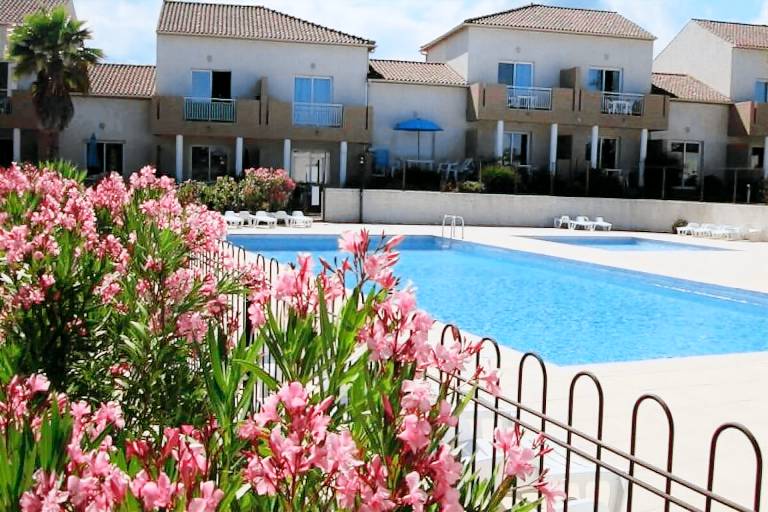 Ferienwohnung in Linguizzetta, Marine de Bravone für max. 2 Personen Ferienwohnung in Linguizzetta, Marine de Bravone für max. 2 Personen