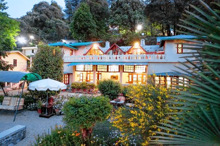 House Nainital Lake