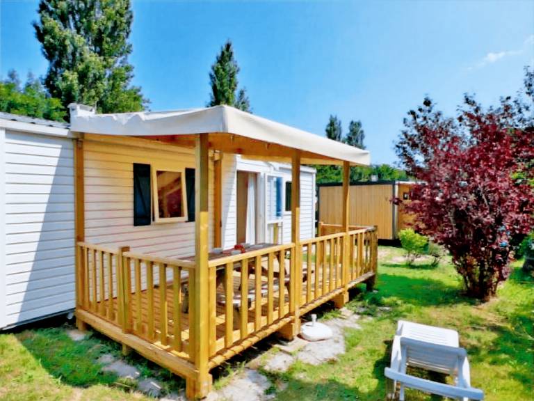 Mobile home with heated pool & patio — photo 5