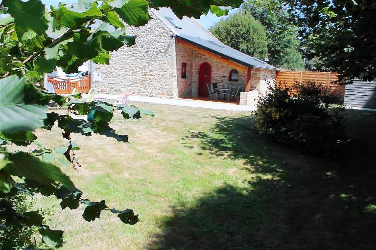 House  Jugon-les-Lacs