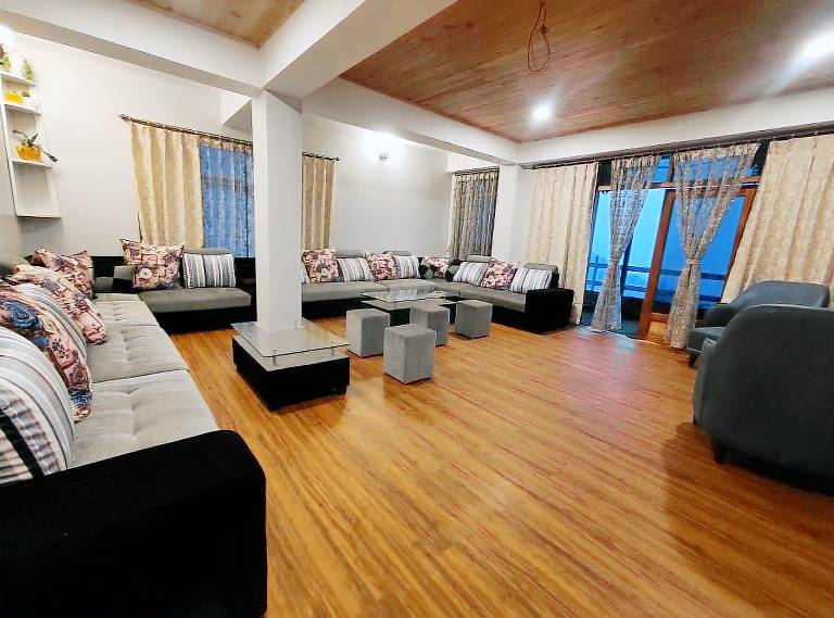 Villa with yard & terrace | Good for workation — photo 2