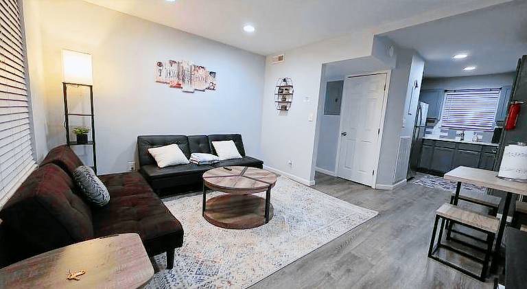 Rental apartment with 1 room for 6 persons in Birmingham, AL