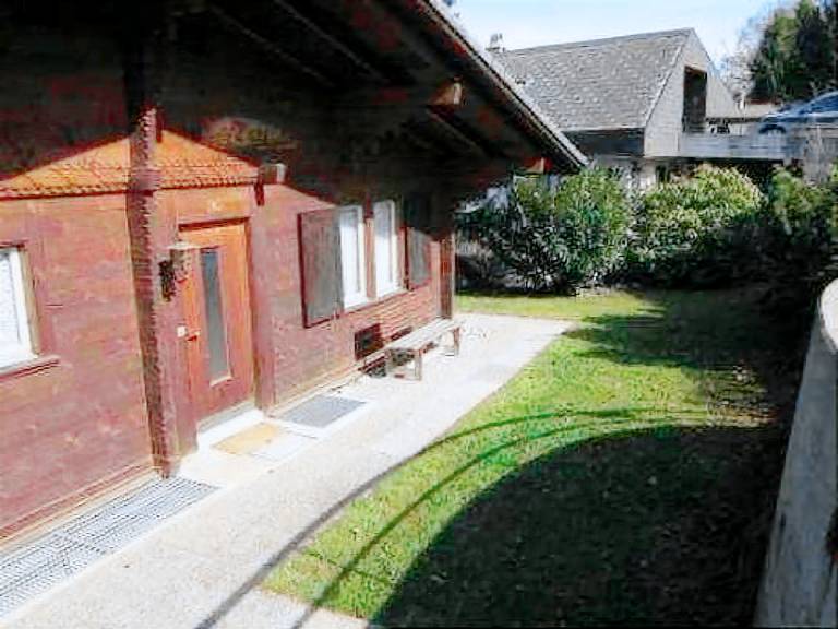     
Ferienwohnung ∙ 5 Gäste ∙ 3 Schlafzimmer
