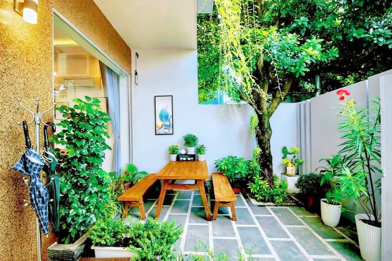 Vacation home with yard & jacuzzi in Da Nang