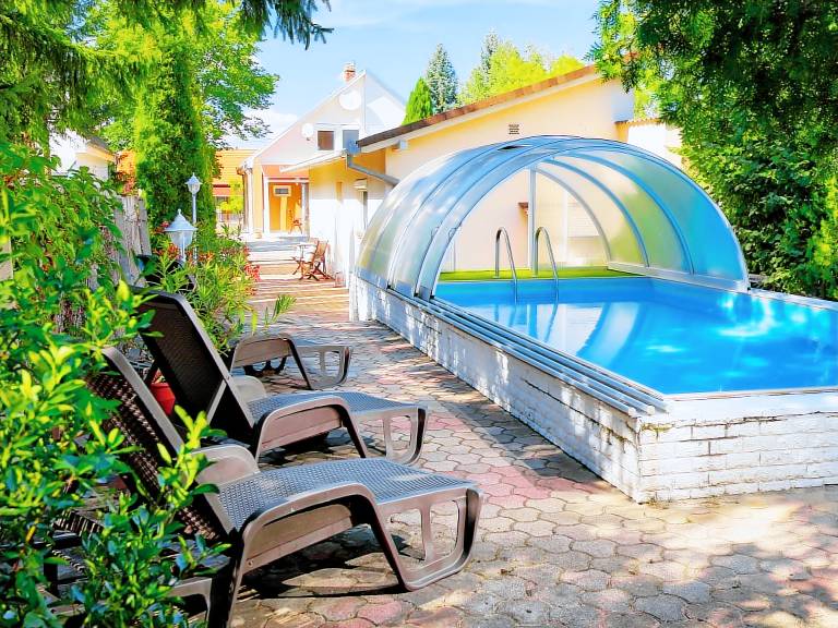 House Balatonmáriafürdő